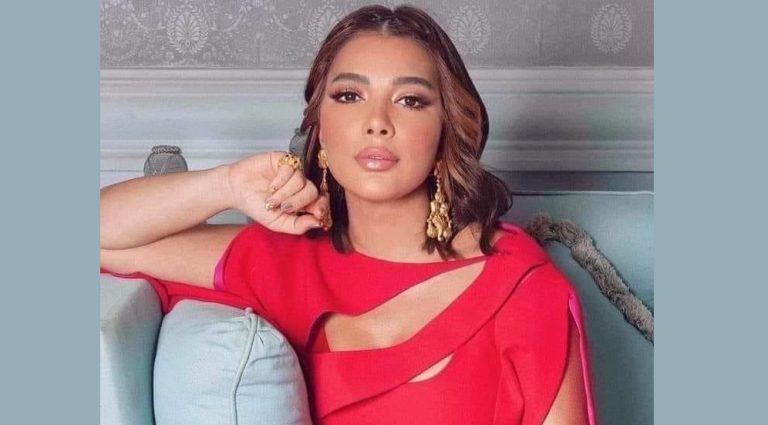 بدت كشابة عشرينية.. كيف أصبحت أصالة؟