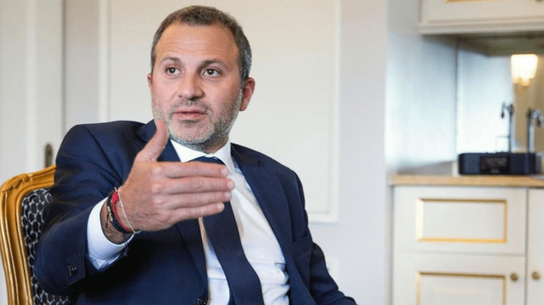 باسيل:”الشغل مكمل ومسيرة العز مكملة”