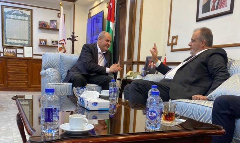 بوشيكيان يتابع زيارته إلى الأردن