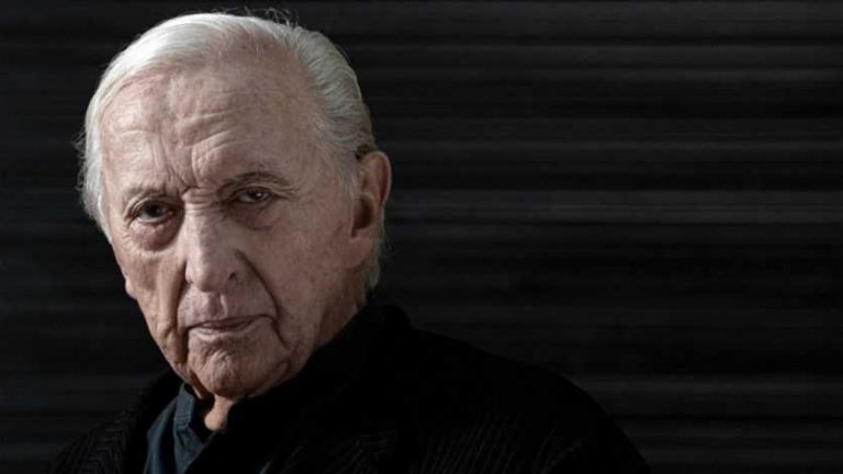 وفاة الرسام الفرنسي بيار سولاج عن 102 عاما