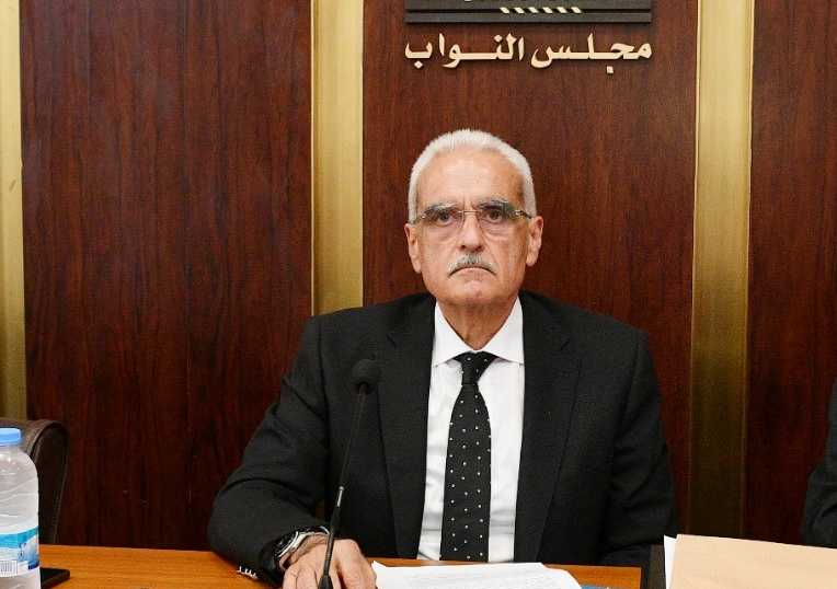 غياث يزبك: سيعود البشر إلى القصر!