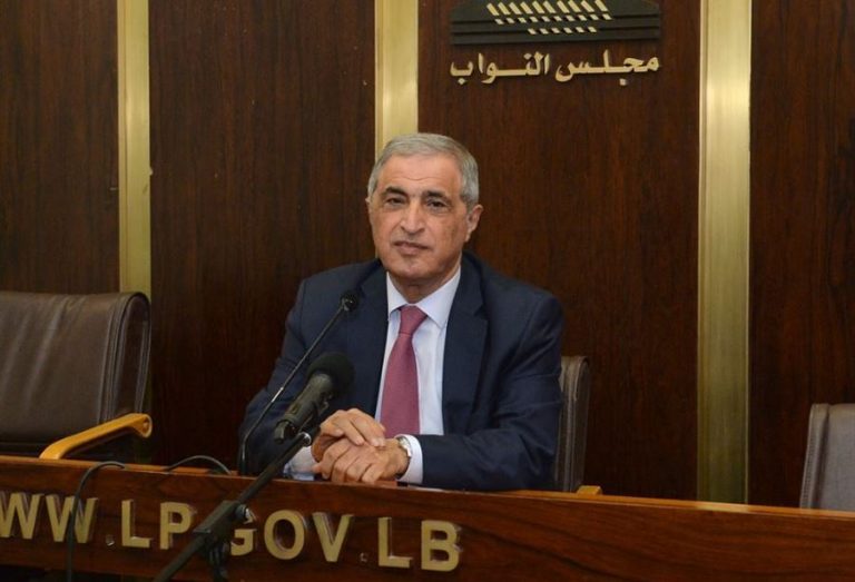 قاسم هاشم: الصراعات “الاسرائيلية” قد تطيح باتفاق الترسيم