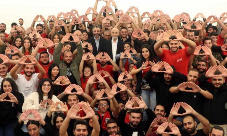 جعجع: المعركة الأساس إنتشال مجتمعنا من اليأس