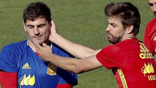 بعد الإتهامات التي طالته.. كاسياس ينفي العلاقة مع شاكيرا