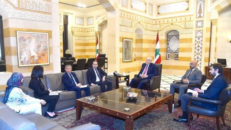 ميقاتي يرأس اجتماعاً للبحث في مكافحة وباء الكوليرا