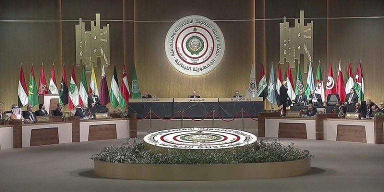 من الرياض إلى جدة: هل تبثّ القمة العربية حياةً جديدة في التفاهمات السعودية ـ السورية حول لبنان؟