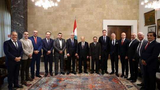 عون أمام أطباء الأسنان: رغم الظروف اللبناني لم يفقد الطموح