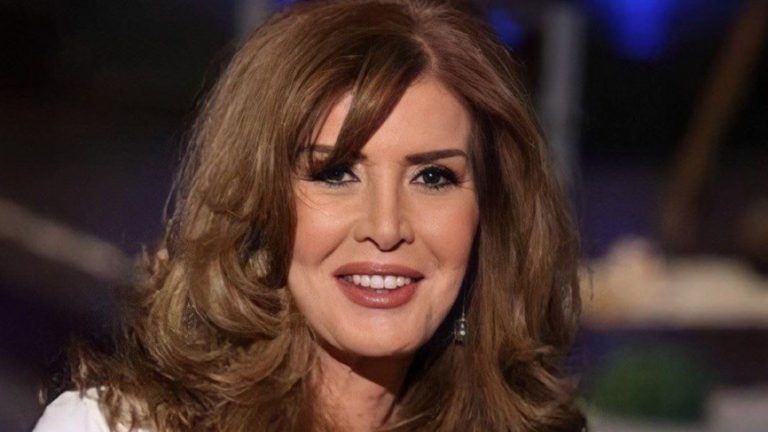 ميرفت أمين ترتبط سرا برجل أعمال شهير