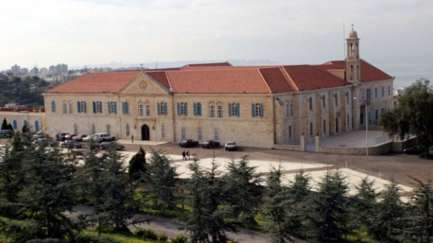 السفير الايراني في بكركي