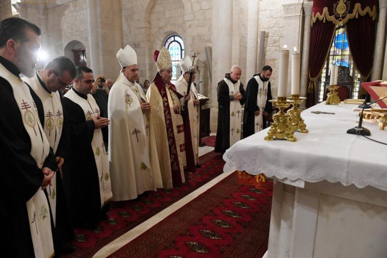 الراعي يشبه جلسات الانتخاب بـ “المسرحية”: “صرنا في ذروة الخيانة الوطنية”