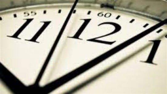 لا تنسوا تأخير الساعة ليلا