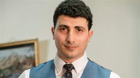 “طبيب جراح” لبناني..إلى العالمية