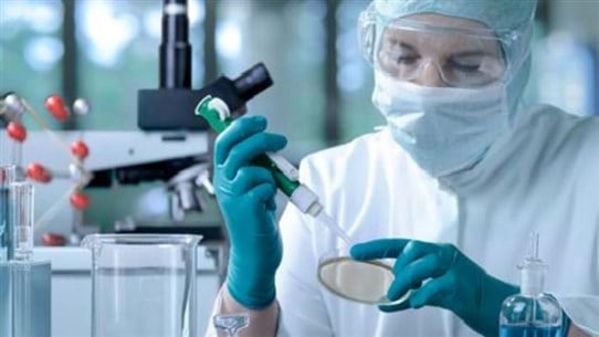 جديد عالم الفيروسات.. “يهرب من المناعة ويصيب الرئة”