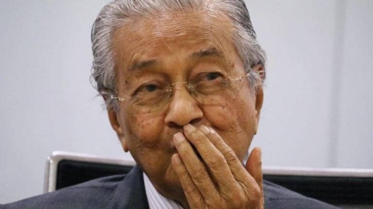 مهاتير محمد يتطلع لتولي رئاسة وزراء ماليزيا للمرة الثالثة