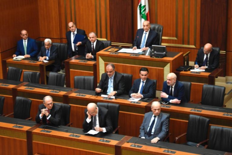 جلسة المجلس “كمن فسّر الماء بالماء”!