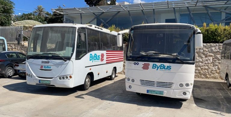 أين أصبحت هبة الباصات الفرنسية؟