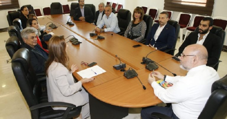 مليارا ليرة قيمة هبة عينية لوزارة الصحة