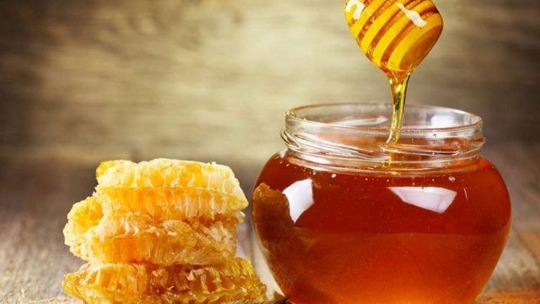 أي نوع من العسل الأكثر منفعة؟