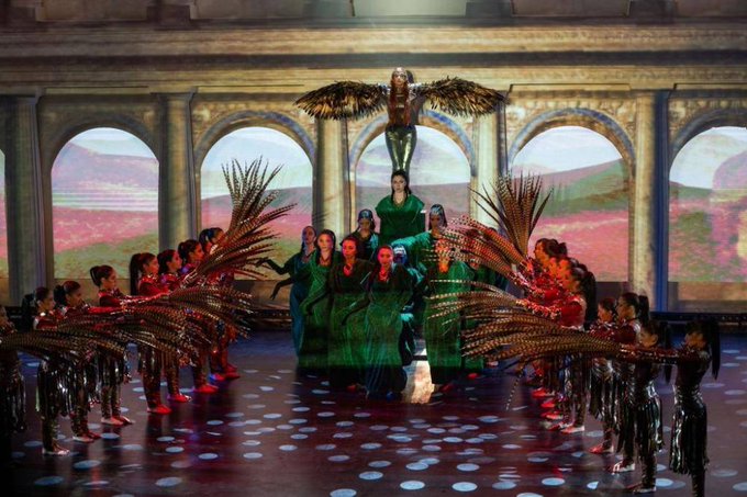 بالفيديو والصور: عرض مبهر لـ “مياس” في “موسم الرياض”