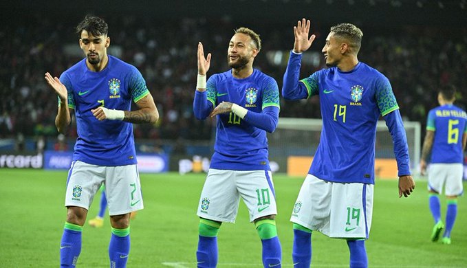 10 رقصات برازيلية لعشرة أهداف في المونديال