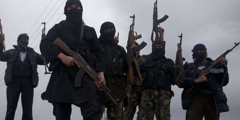 توقيف 20 شخصاً في تركيا بتهمة الإنتماء لـ”داعش”