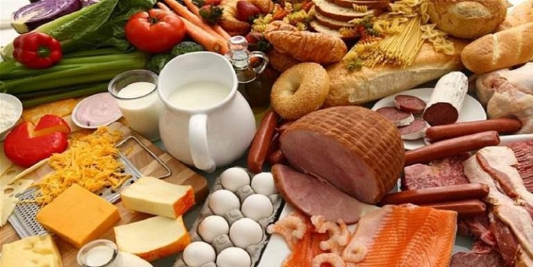 أطعمة لا تتناولها نيئة أبداً!