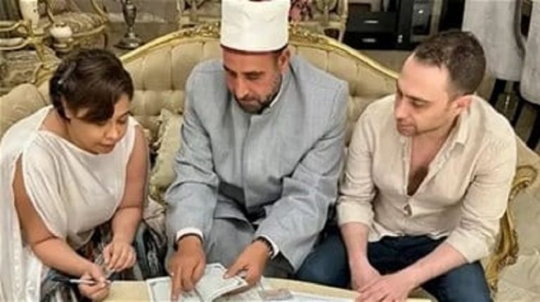 شيرين عبد الوهاب وحسام حبيب يعلقان على زواجهما