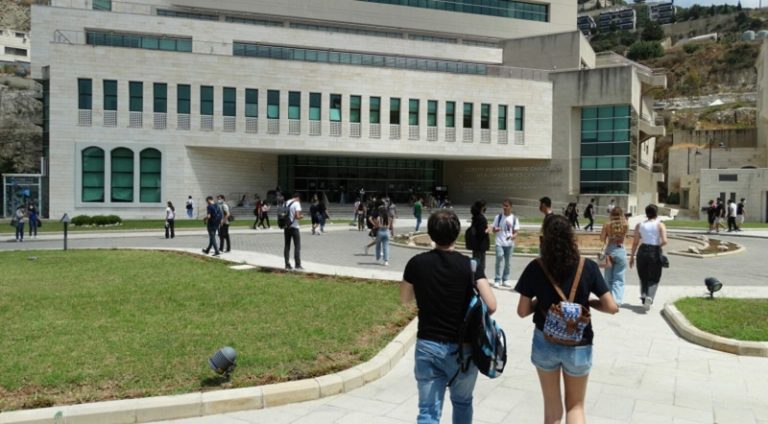 50 مليون دولار مساعدة أميركية للجامعات