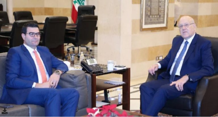 “أمل” تدعم الحكومة المستقيلة.. والأخيرة قد تعصى عن استيراد القمح والفيول