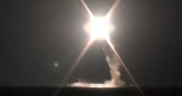 روسيا تعلن “نجاح” اختبارات الغواصة النووية الجديدة