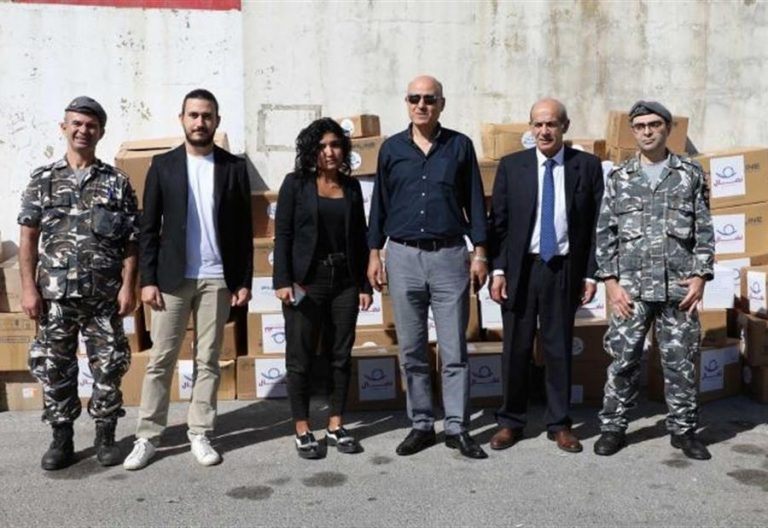 هبة من جمعية نضال لأجل الإنسان لقوى الأمن الداخلي