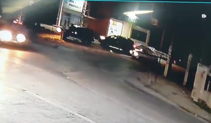 محاولة سلب مواطنة أميركية في رياق!