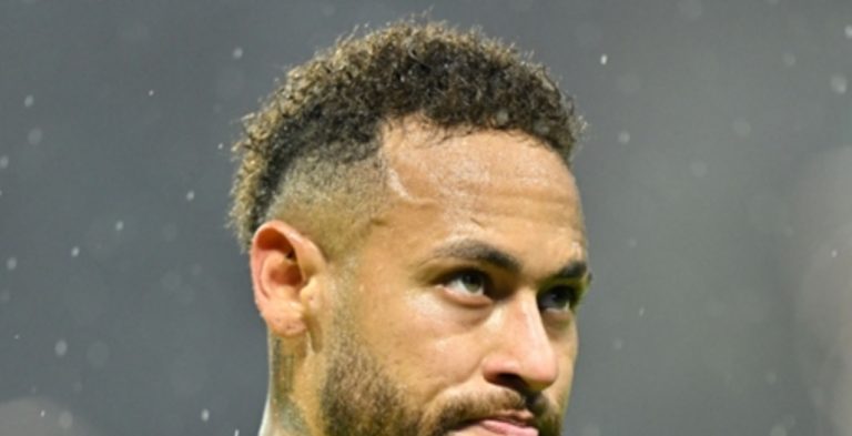 من رشح نيمار للمنافسة على لقب المونديال؟