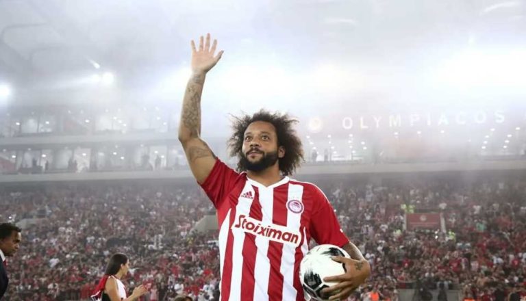 أولمبياكوس يدرس فسخ عقد مارسيلو