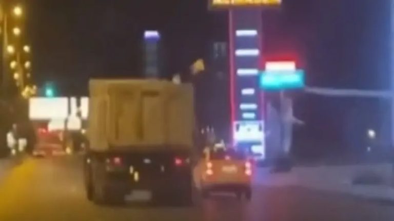 “رغم خطورة النتائج”.. سباق على طريق تركي سريع كاد يتسبب بكارثة (فيديو)