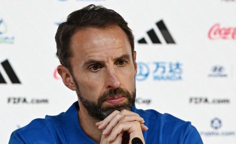 ساوثغيت يعلن غياب لاعبين امام ايران