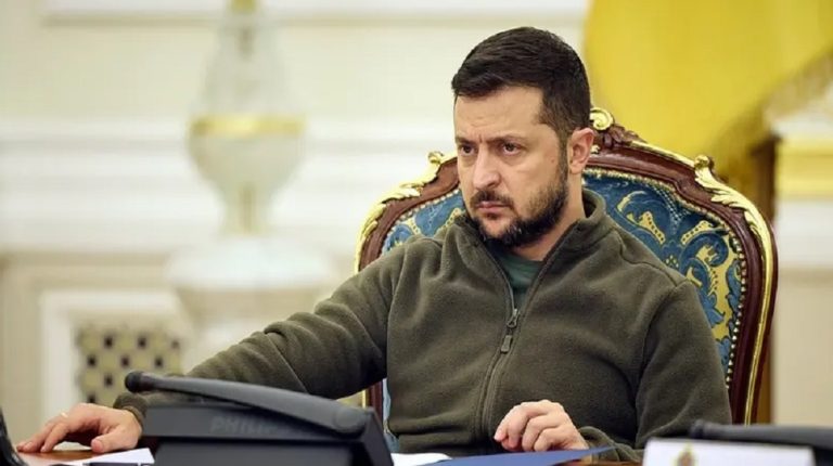 زيلينسكي للناتو: إحموا المواقع النووية من التخريب الروسي