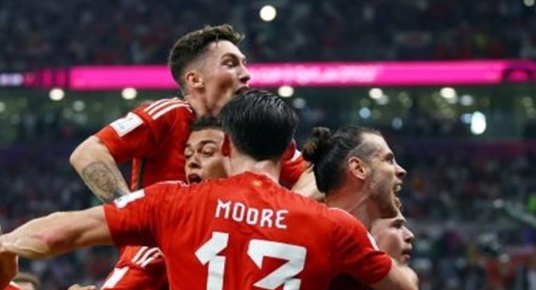 تعادل إيجابي بين منتخبي الولايات المتحدة وويلز.. هكذا كانت النتيجة!