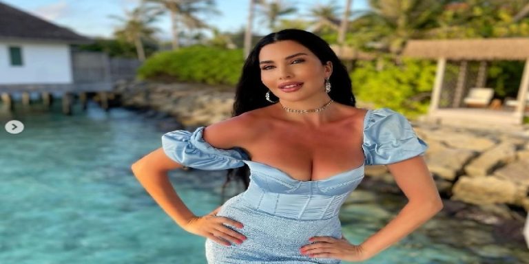 بـ”التايغر” في احد المطاعم.. لاميتا فرنجية تستعرض جمالها (صور)