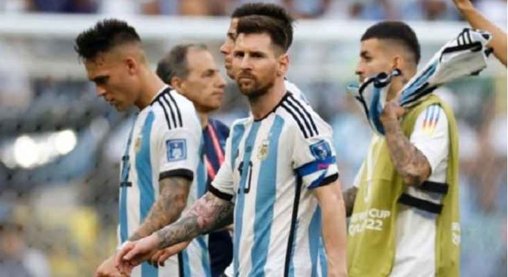 ماذا فعل المنتخب الأرجنتيني بعد هزيمته أمام السعودية؟