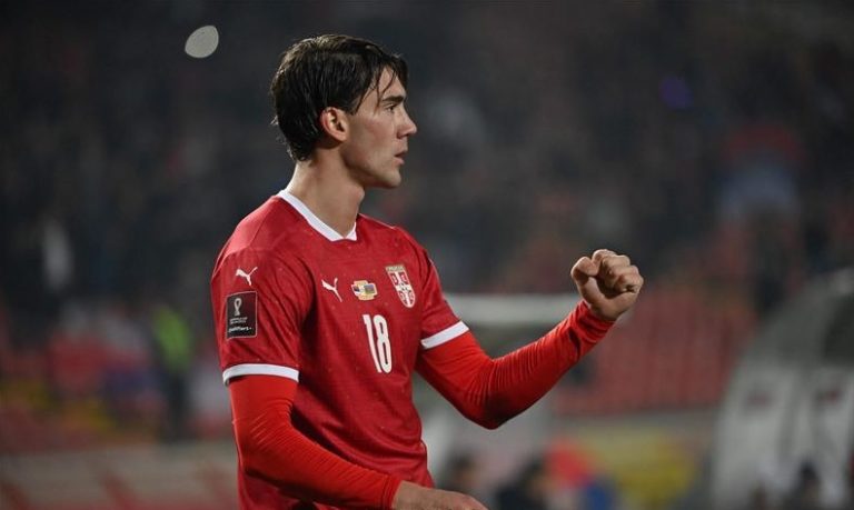 فلاهوفيتش سلاح صربيا لمباغتة البرازيل