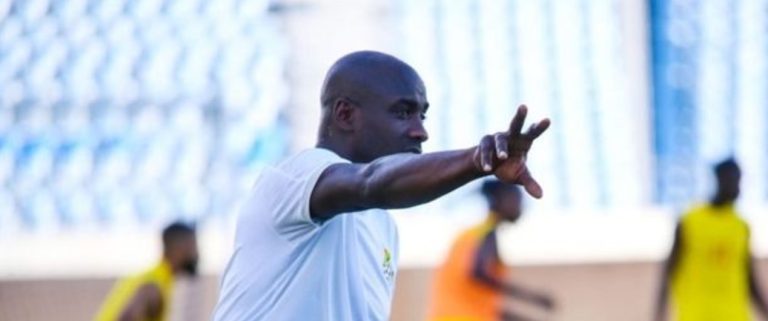 مدرب غانا: انا لا اهتم بمشكلة رونالدو مع مانشستر يونايتد