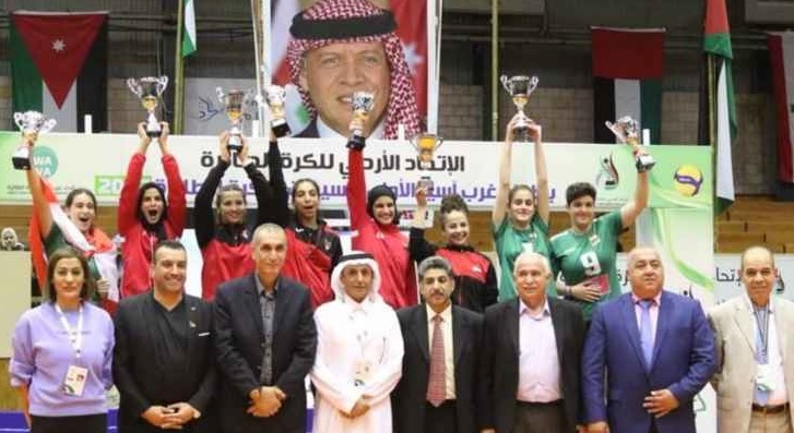 لبنان يسيطر على جوائز بطولة غرب آسيا للطائرة للسيدات