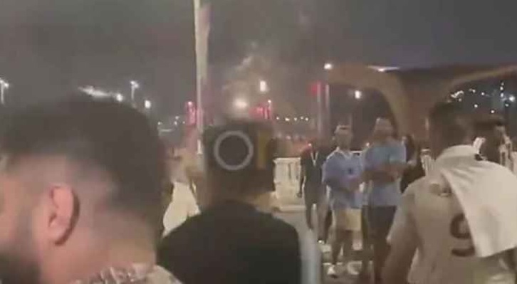 بالفيديو..اشكال جماهيري ارجنتيني مكسيكي في قطر