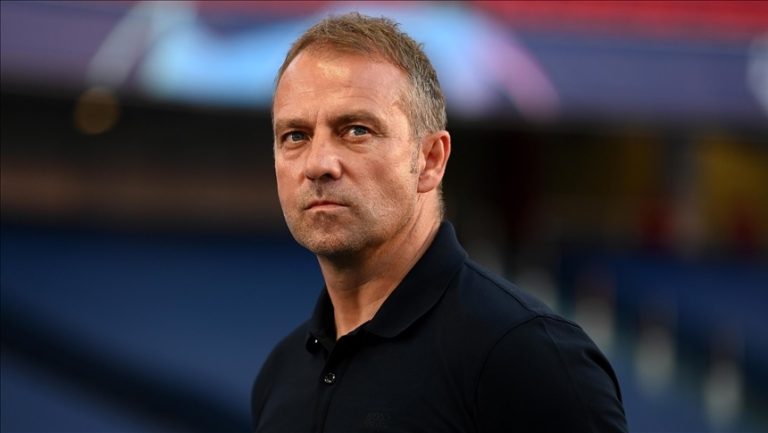 اجتماع عاصف لفليك مع لاعبي المانيا