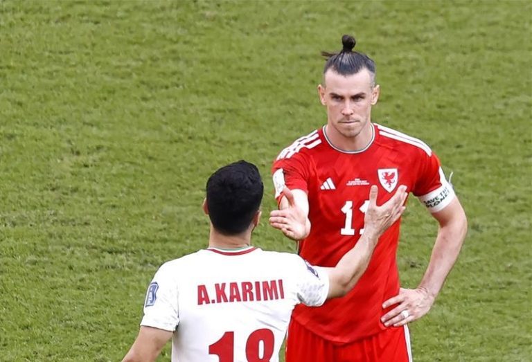 آلين يدافع عن بيل ورامسي