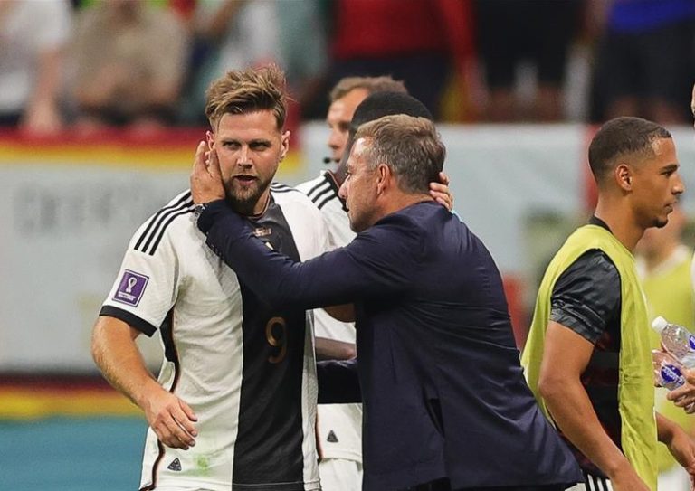 الصحف العالمية تتغنى بفولكروغ “القاتل”