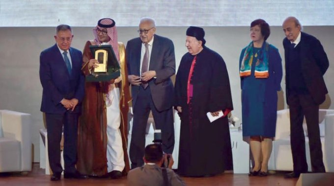 “الطائف”… دستور لبناني طُبق انتقائياً