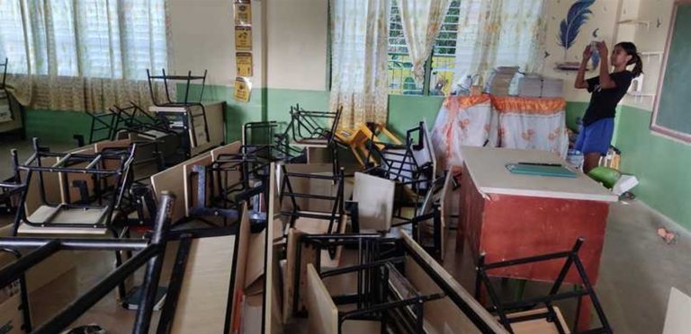 زلزال يضرب أزمير التركية