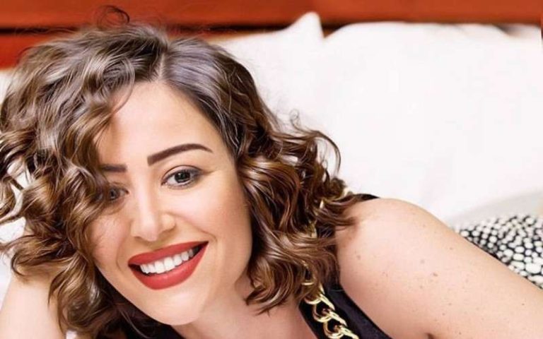 بالتفاصيل.. الجمارك المصرية تكشف عن ما تم العثور عليه مع منة شلبي